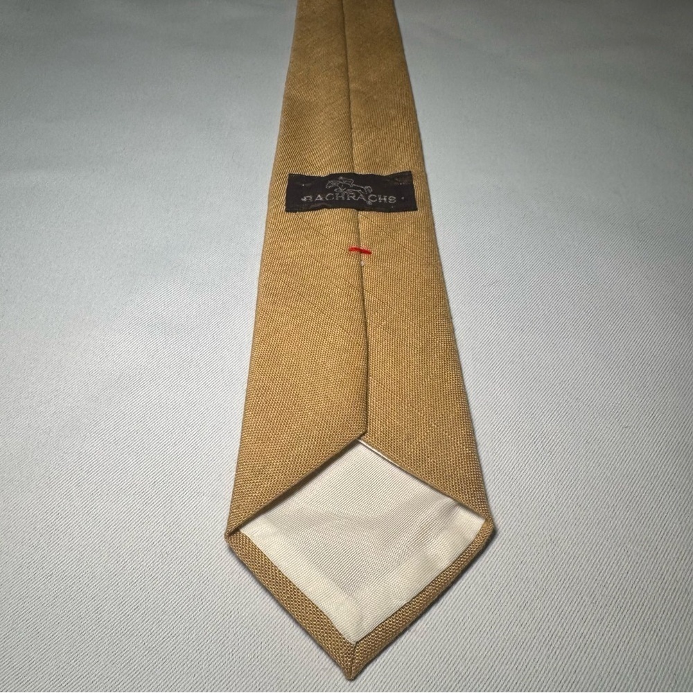 Bachrach Vintage Classic Gold Men's Tie polyester/linen blend retro, preppy - Picture 5 of 7